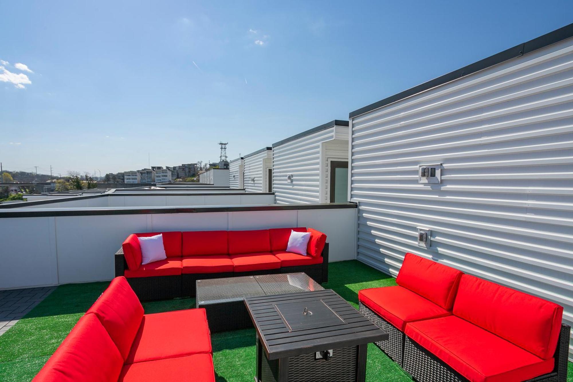 נאשוויל Luxury Townhome Skyline Views Mins To Dt מראה חיצוני תמונה