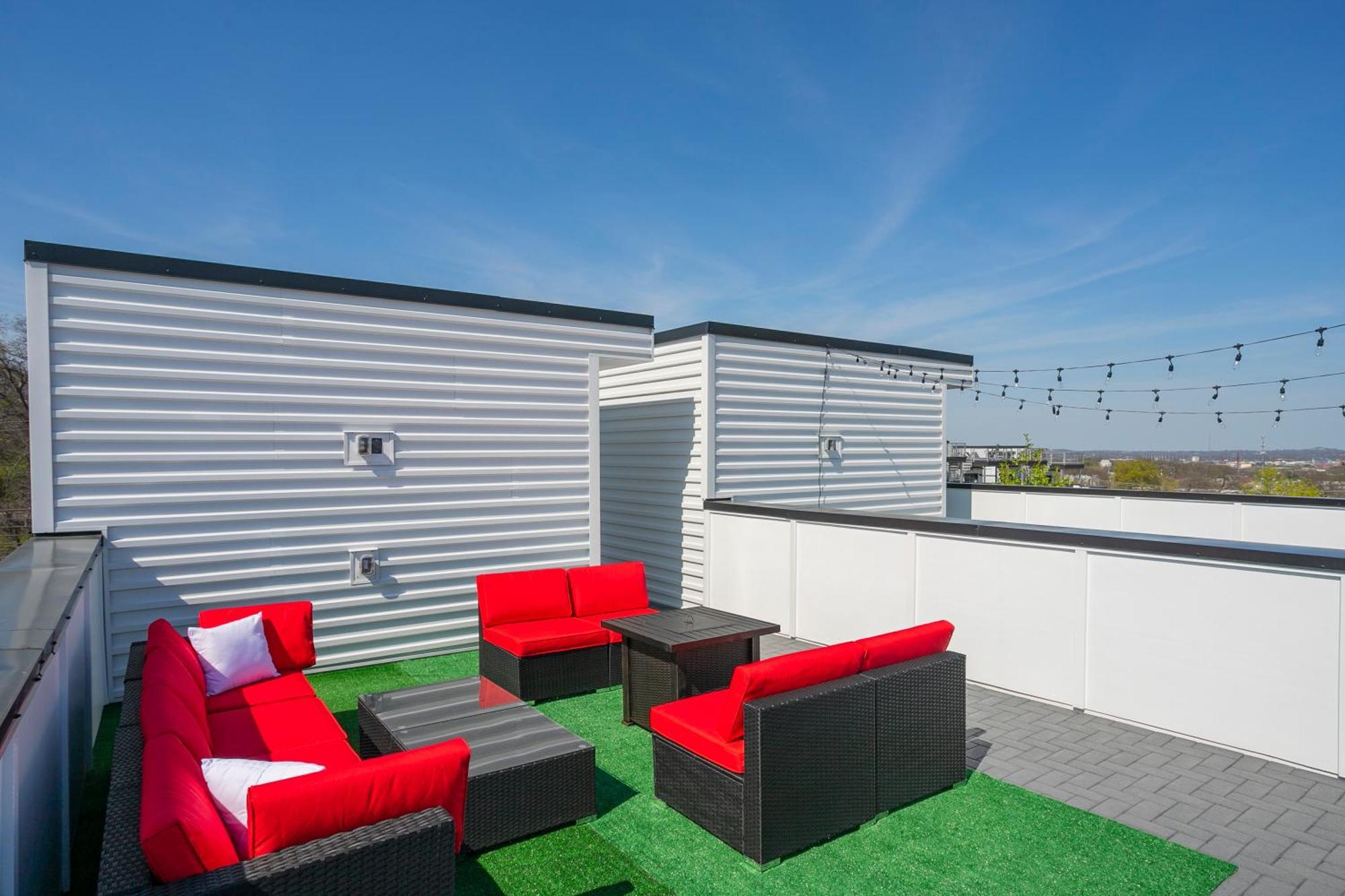 נאשוויל Luxury Townhome Skyline Views Mins To Dt מראה חיצוני תמונה