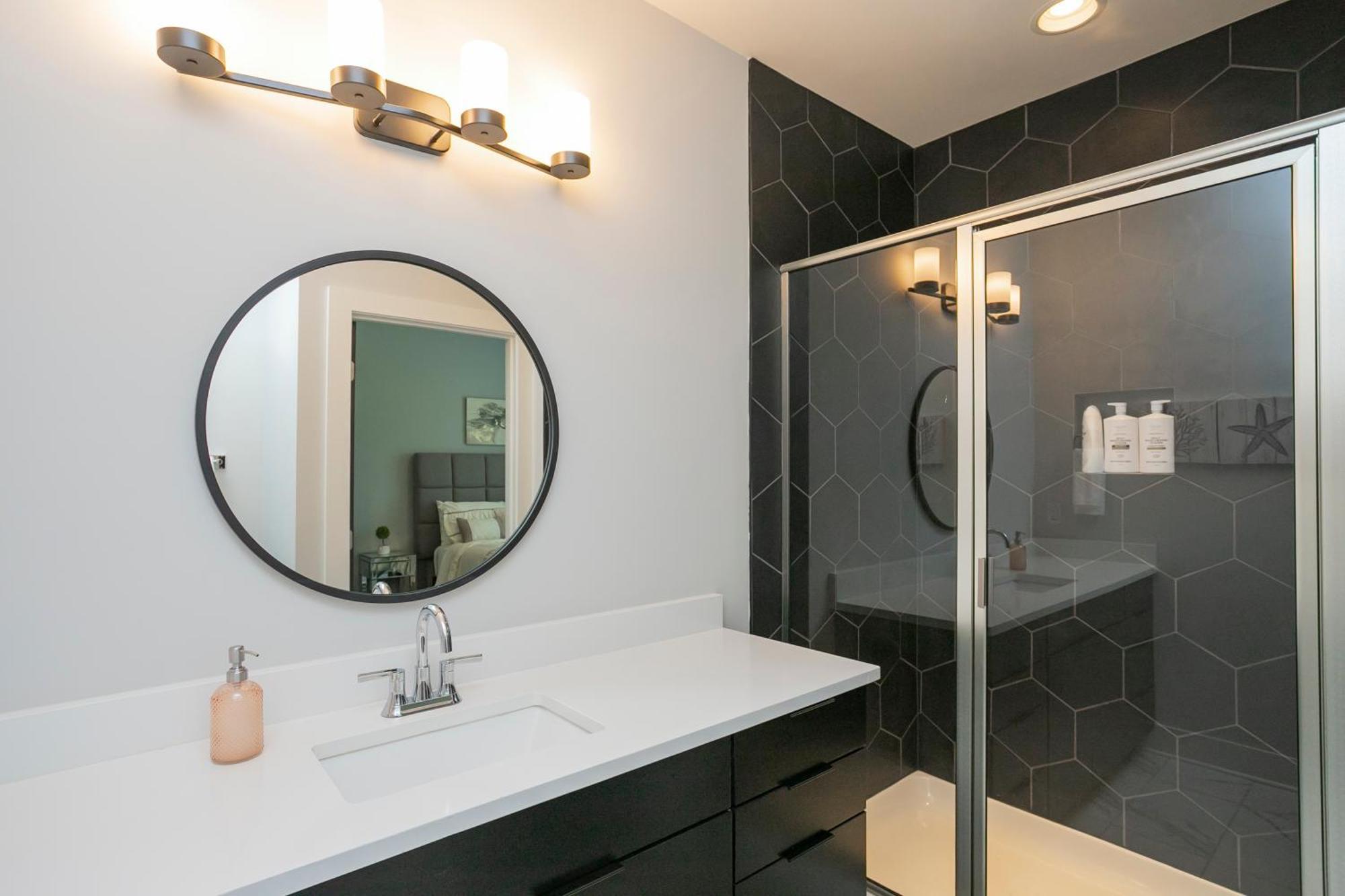 נאשוויל Luxury Townhome Skyline Views Mins To Dt מראה חיצוני תמונה