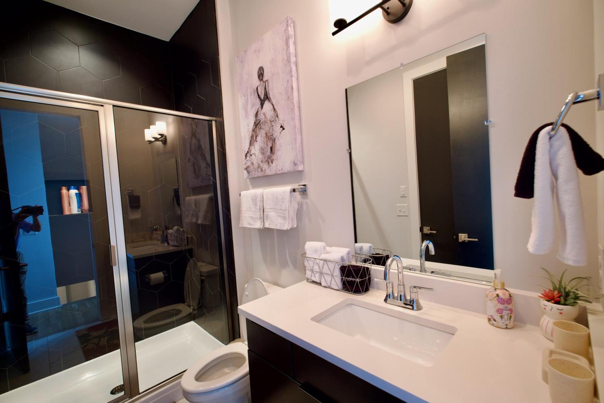 נאשוויל Luxury Townhome Skyline Views Mins To Dt מראה חיצוני תמונה