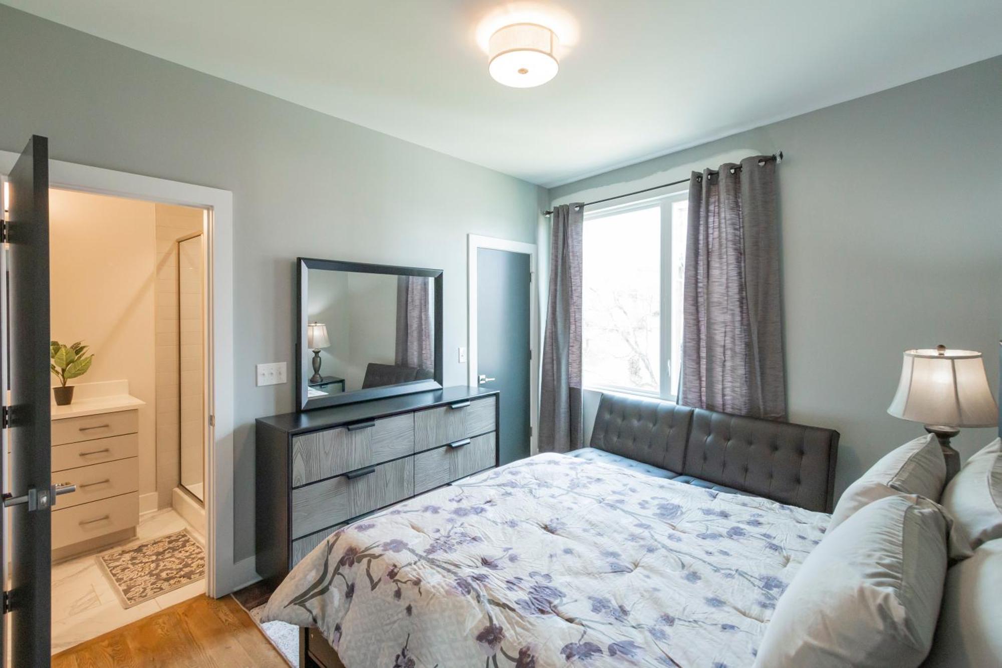 נאשוויל Luxury Townhome Skyline Views Mins To Dt מראה חיצוני תמונה
