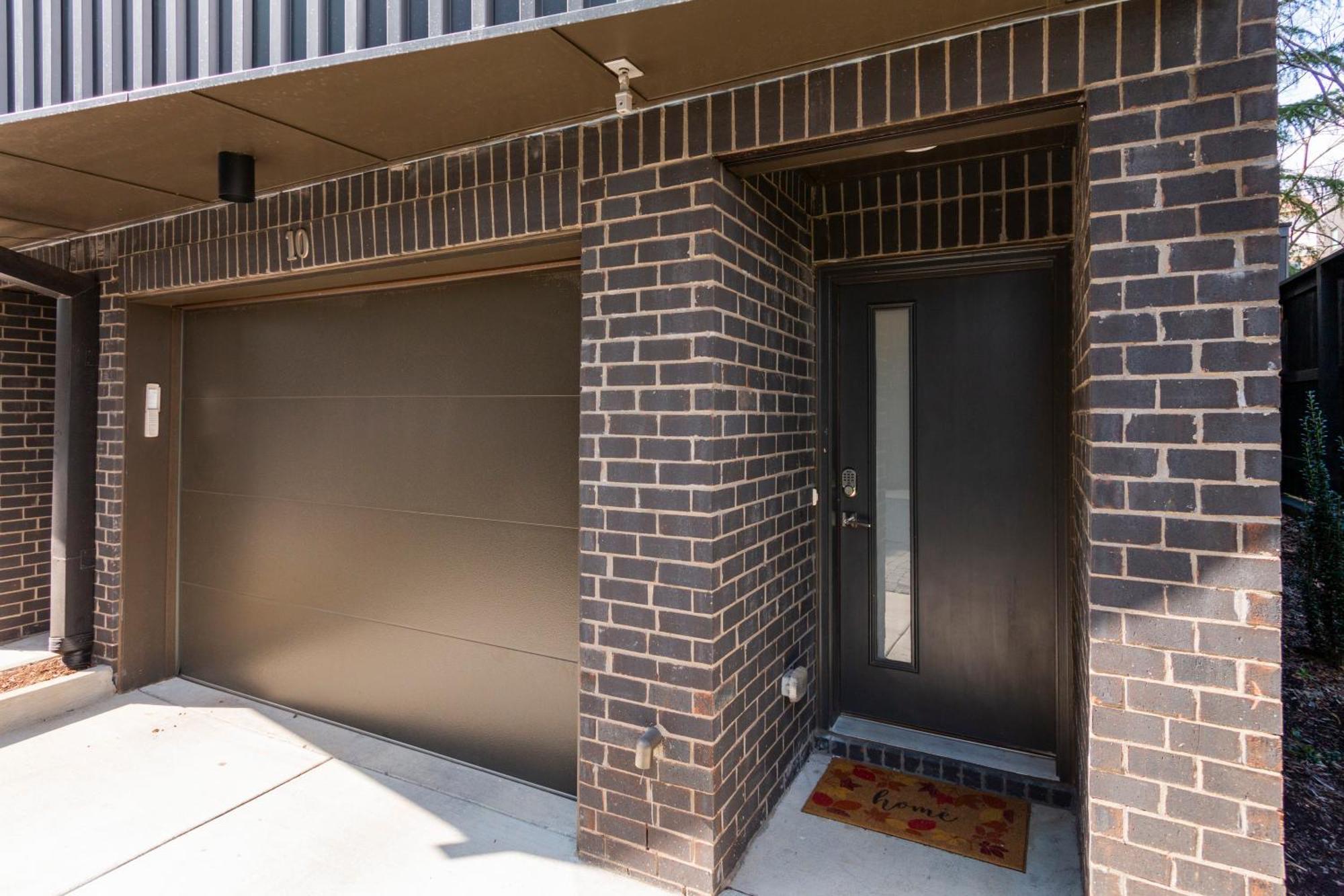 נאשוויל Luxury Townhome Skyline Views Mins To Dt מראה חיצוני תמונה